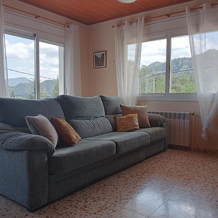 Apartamento-Casa Turistica L'Espigol Сан-Льоренс-де-Моруньс Экстерьер фото