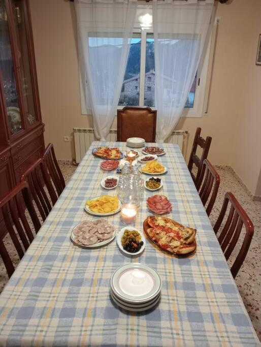 Apartamento-Casa Turistica L'Espigol Сан-Льоренс-де-Моруньс Экстерьер фото