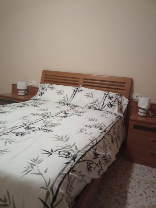 Apartamento-Casa Turistica L'Espigol Сан-Льоренс-де-Моруньс Экстерьер фото