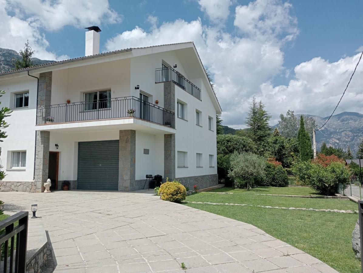 Apartamento-Casa Turistica L'Espigol Сан-Льоренс-де-Моруньс Экстерьер фото